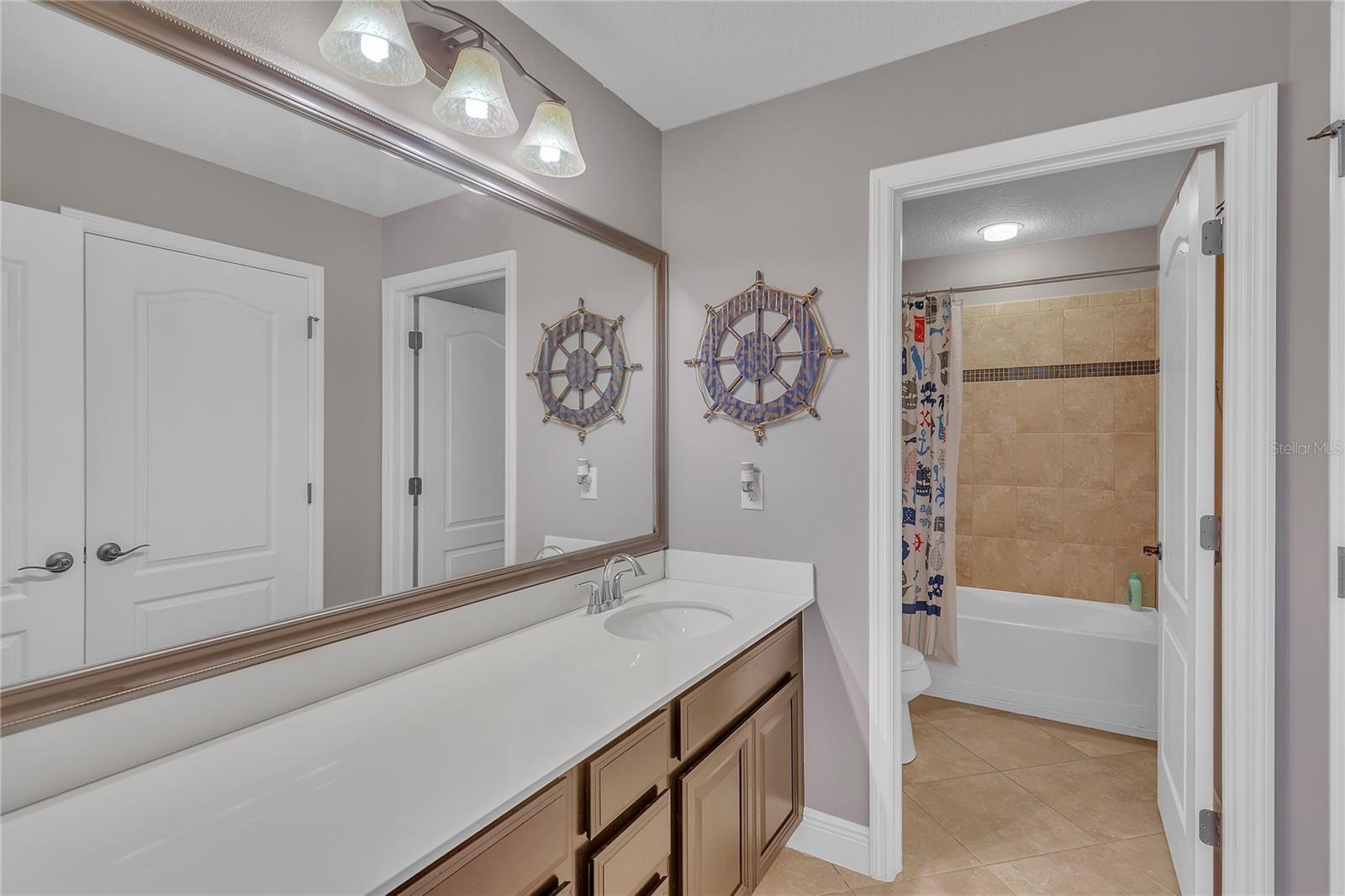 Image 36 of 69 For 11330 Lake Lucaya Drive