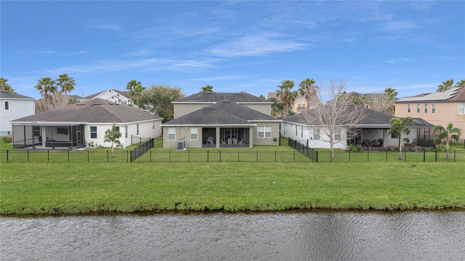 Image 8 of 69 For 11330 Lake Lucaya Drive