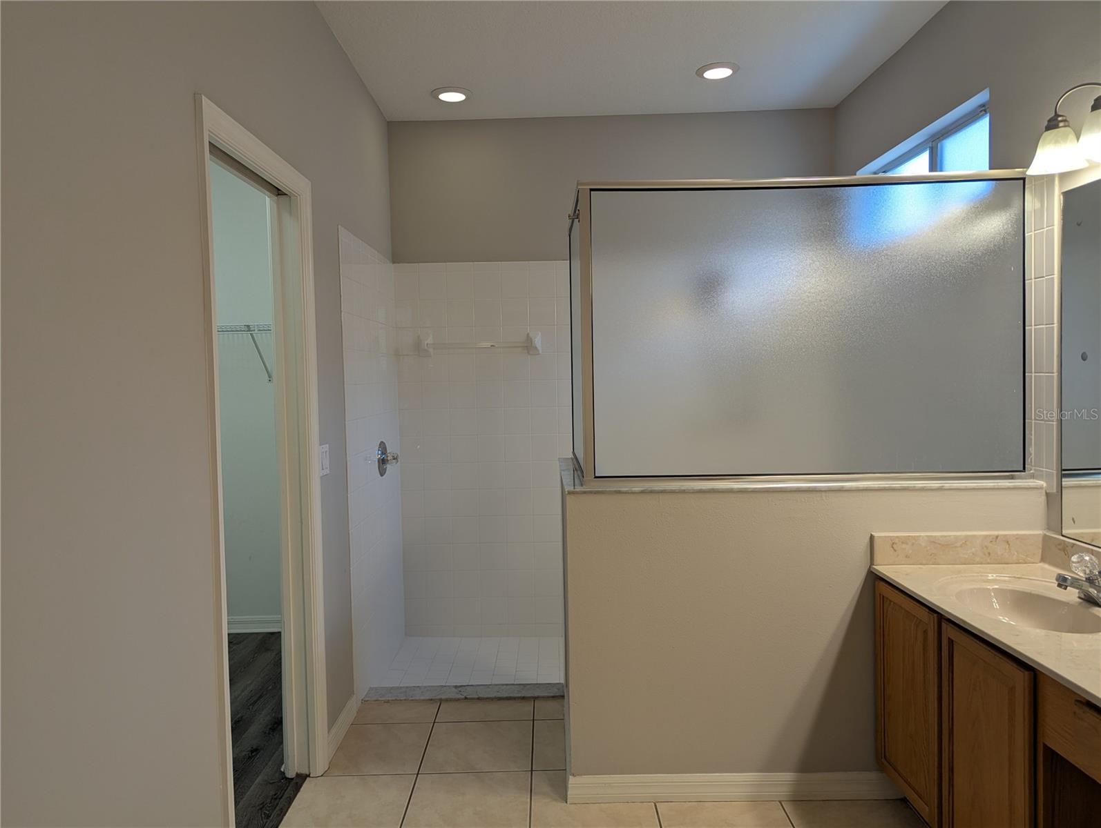 Image 11 of 23 For 9818 White Barn Way