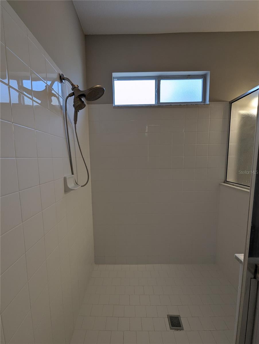 Image 12 of 23 For 9818 White Barn Way
