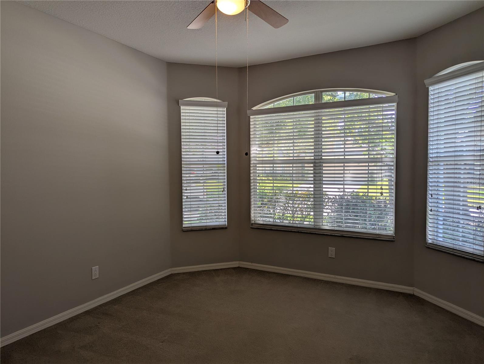 Image 19 of 23 For 9818 White Barn Way