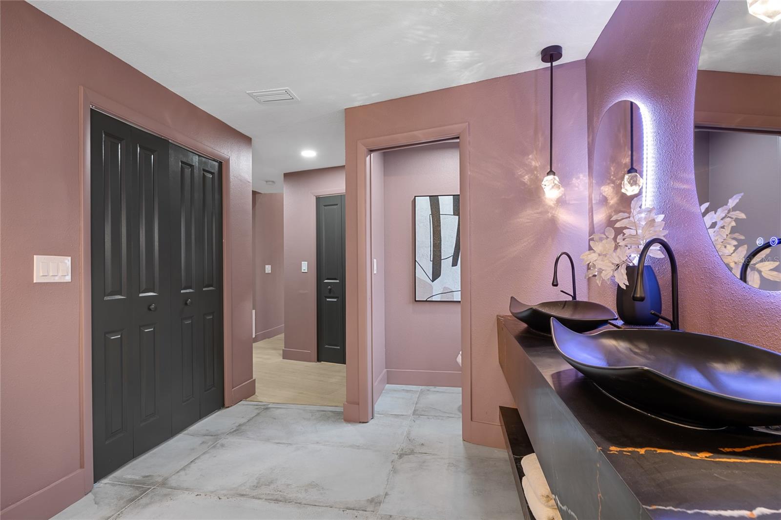 Image 34 of 66 For 5809 Cruiser Way