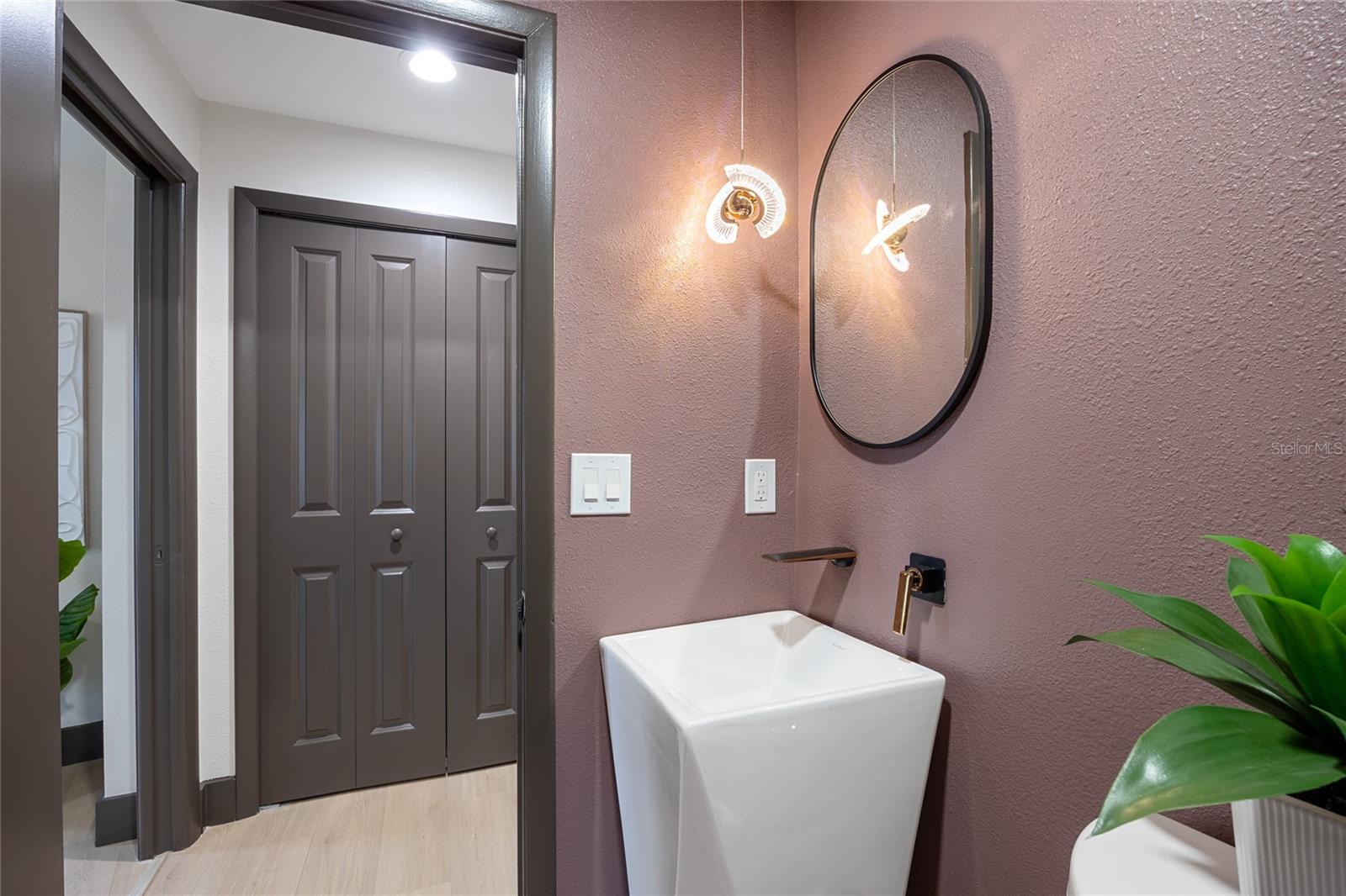 Image 35 of 66 For 5809 Cruiser Way