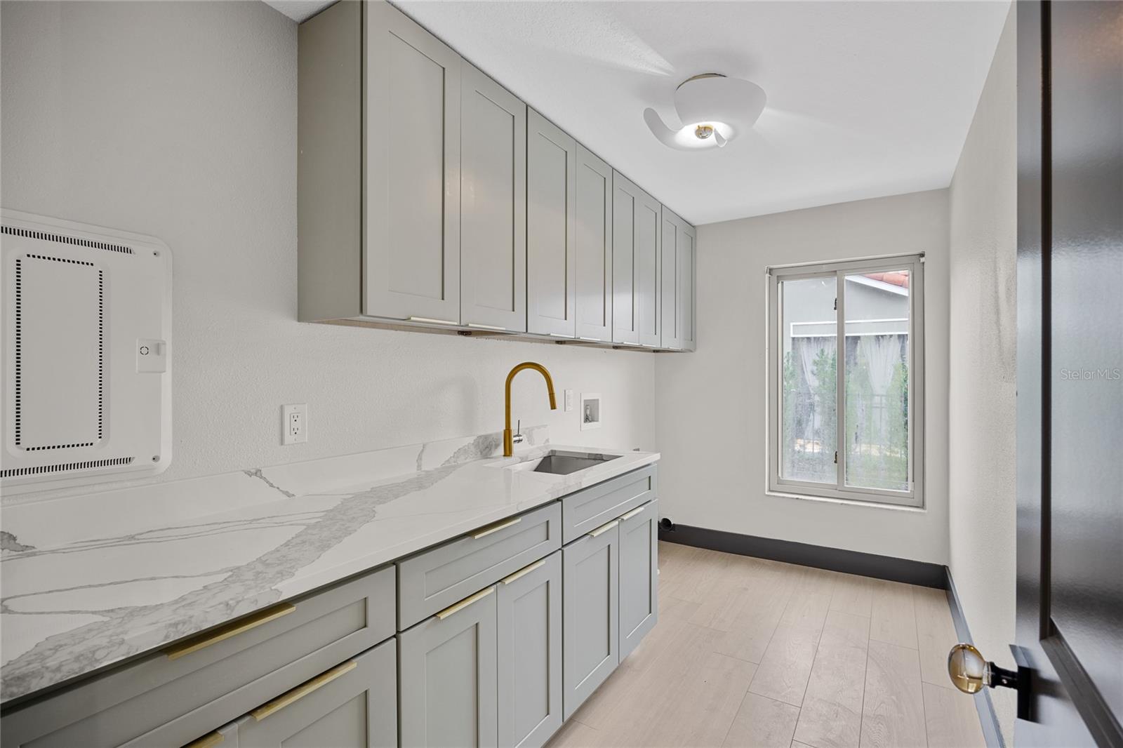 Image 41 of 66 For 5809 Cruiser Way