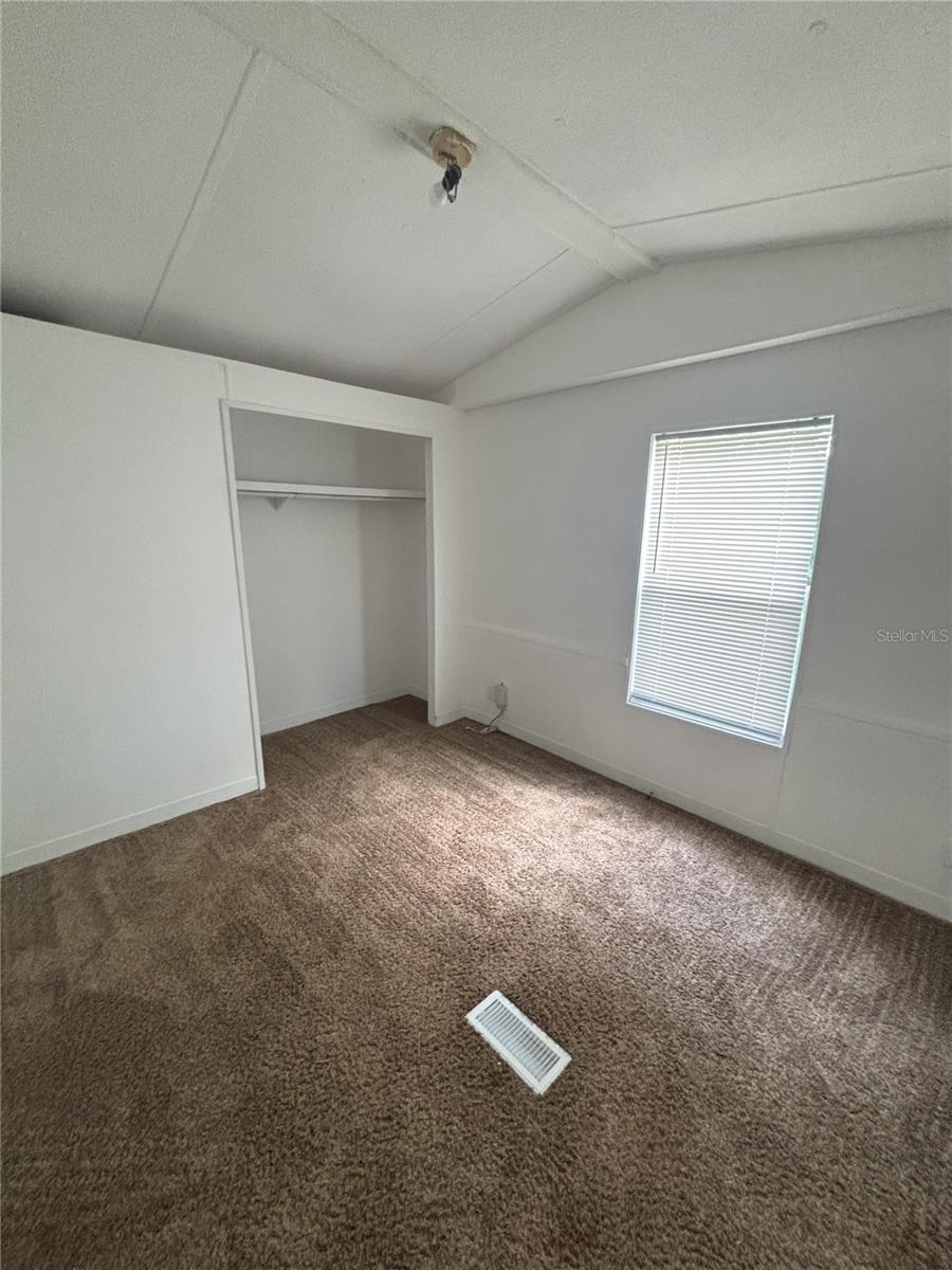 Image 10 of 16 For 38714 Calvin Avenue