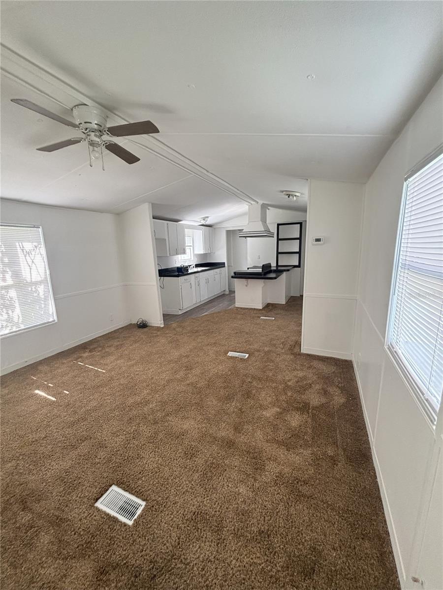 Image 12 of 16 For 38714 Calvin Avenue