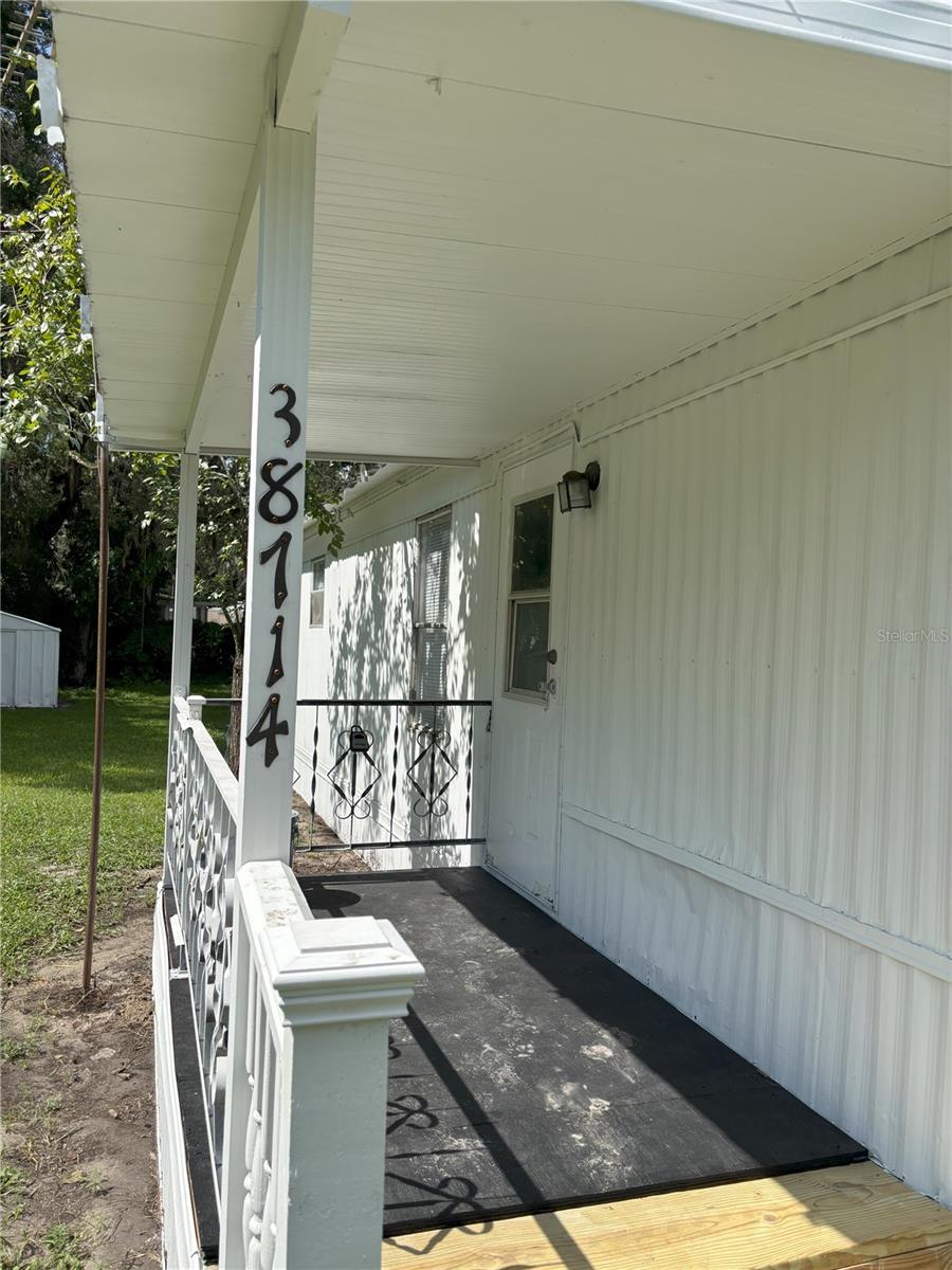Image 4 of 16 For 38714 Calvin Avenue