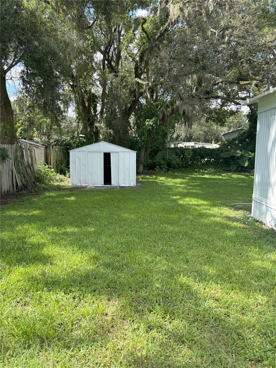 Image 5 of 16 For 38714 Calvin Avenue