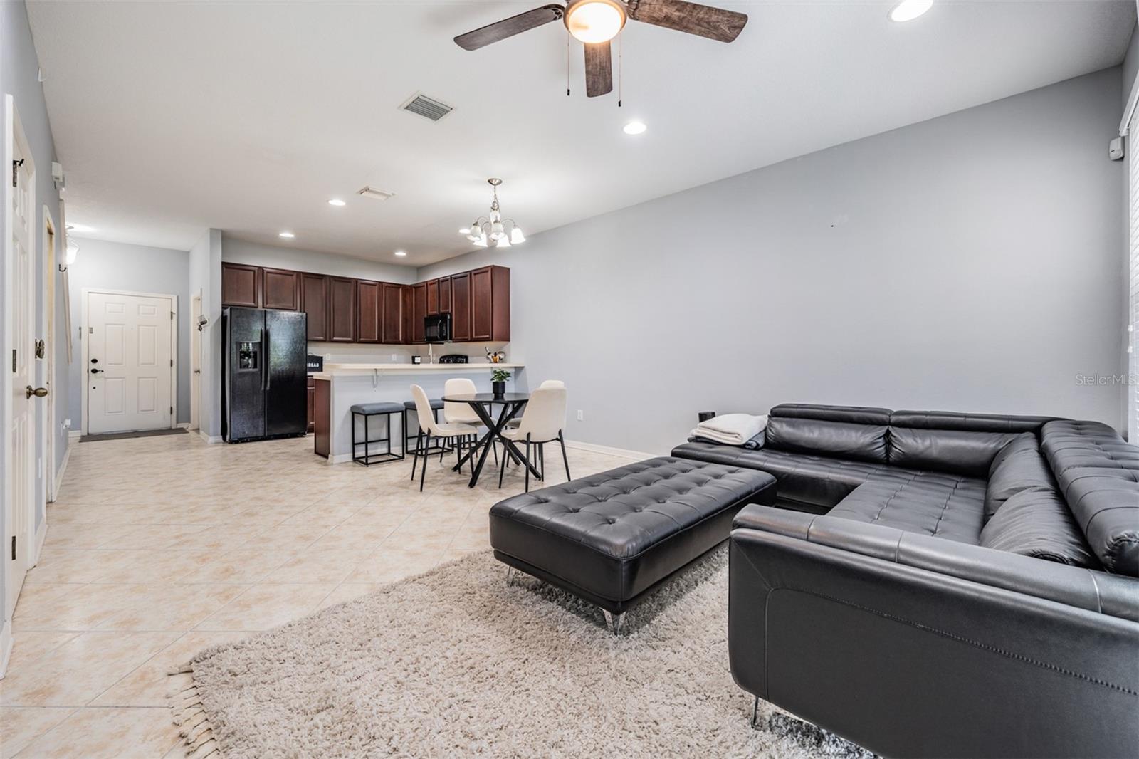 Image 15 of 41 For 6650 Holly Heath Drive