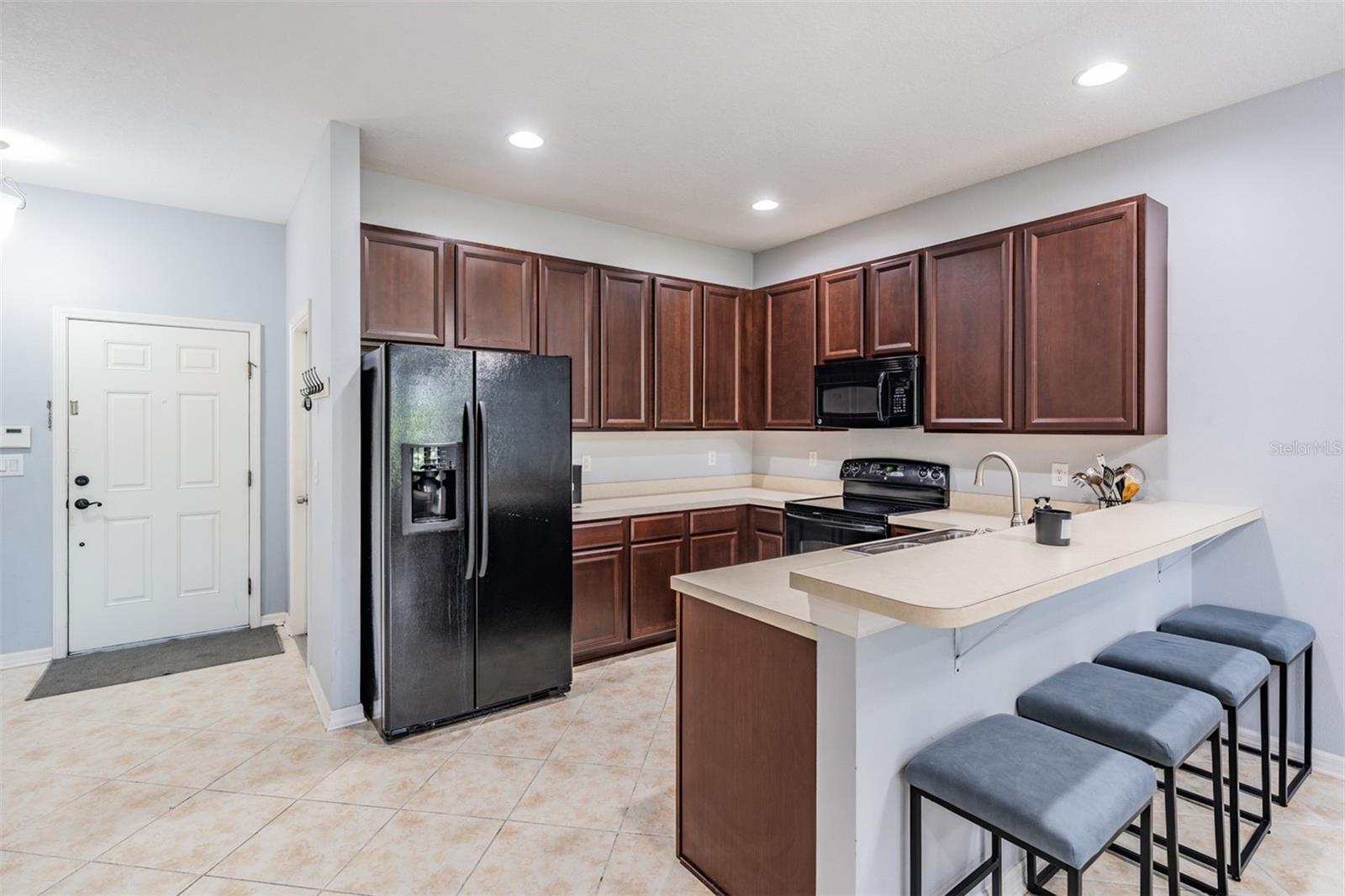 Image 19 of 41 For 6650 Holly Heath Drive