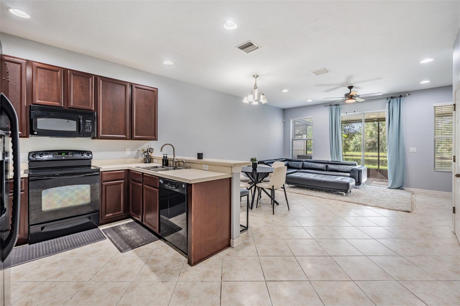 Image 23 of 41 For 6650 Holly Heath Drive