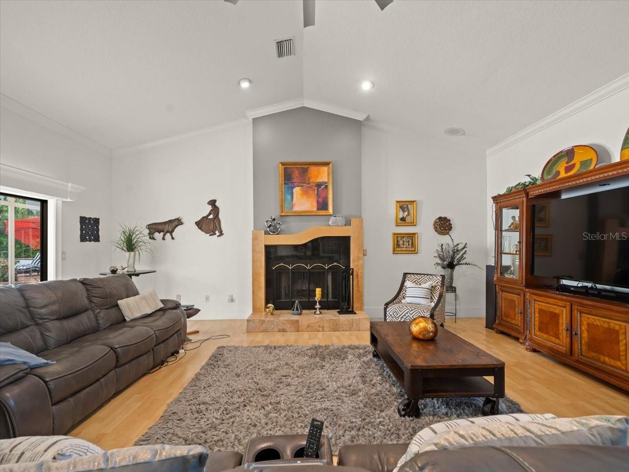 Image 25 of 51 For 12905 Cinnimon Place