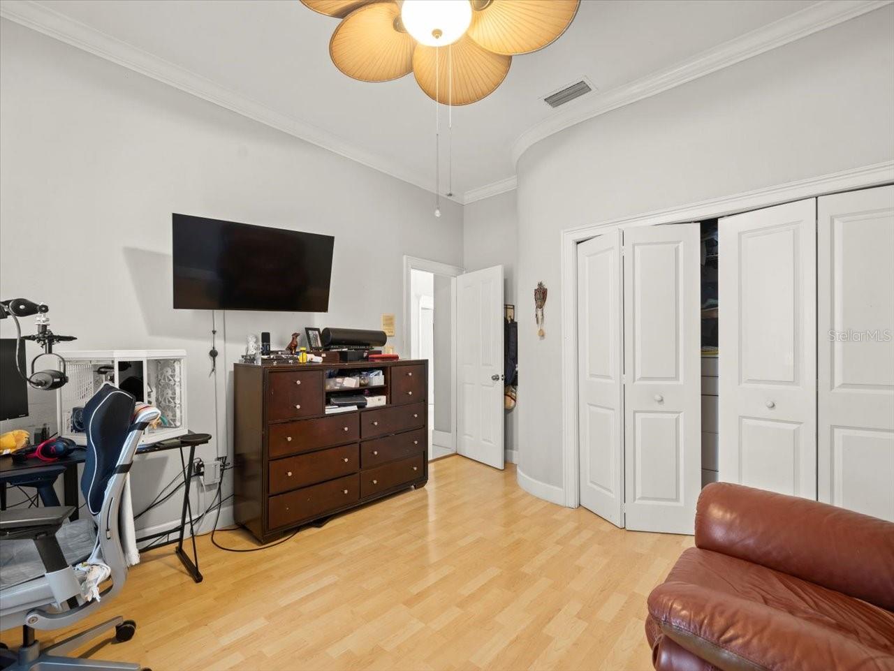 Image 35 of 51 For 12905 Cinnimon Place