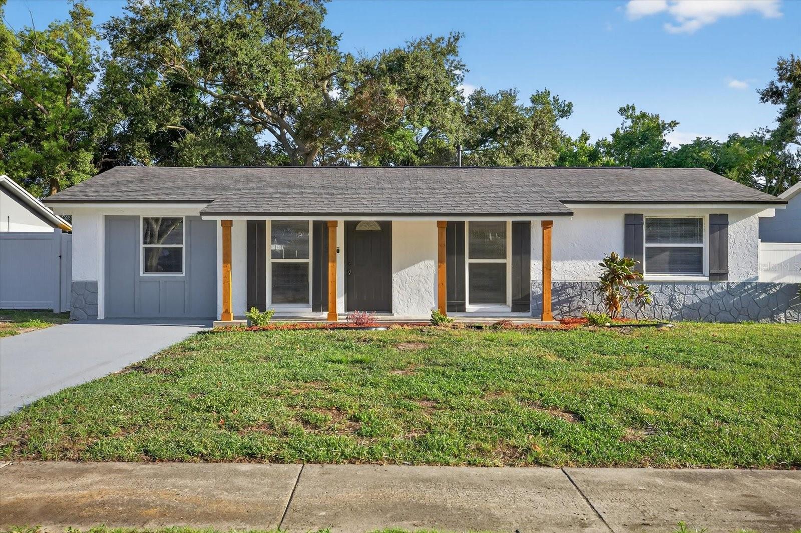 Image 2 of 31 For 2813 Candlewood Street