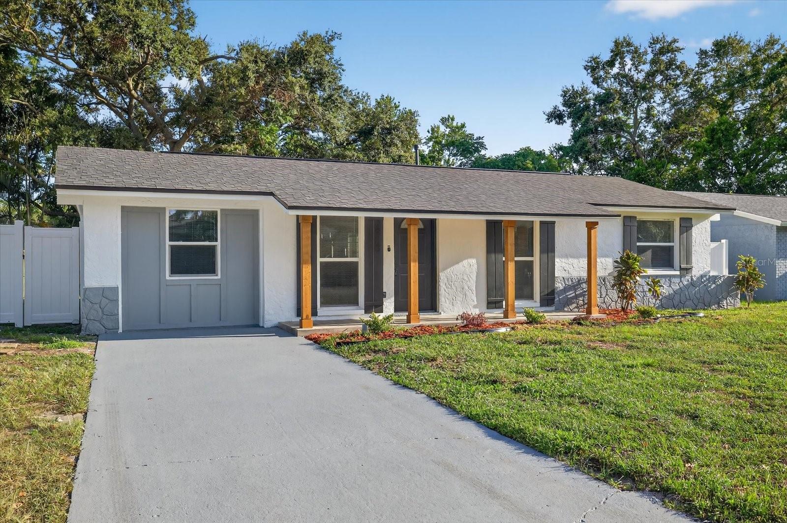 Image 3 of 31 For 2813 Candlewood Street