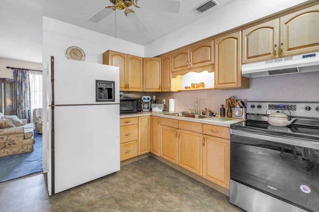 Image 10 of 27 For 8062 28th Avenue N