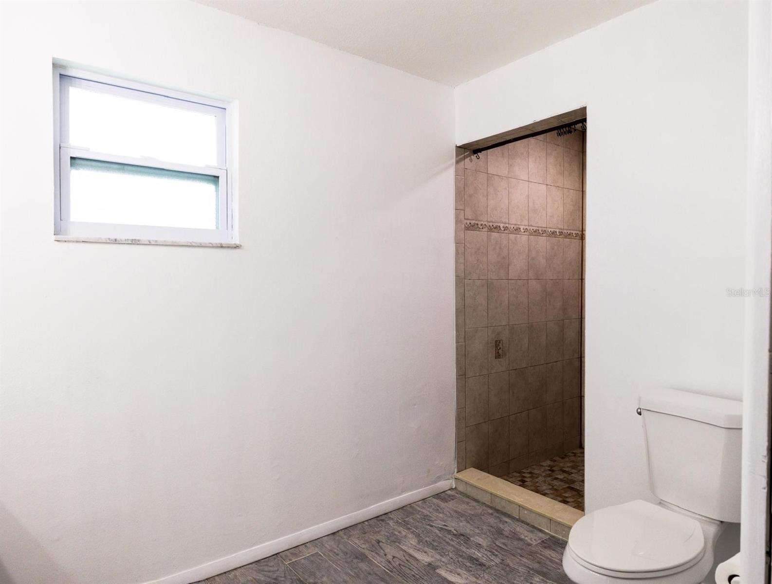 Image 17 of 25 For 7619 Humboldt Avenue