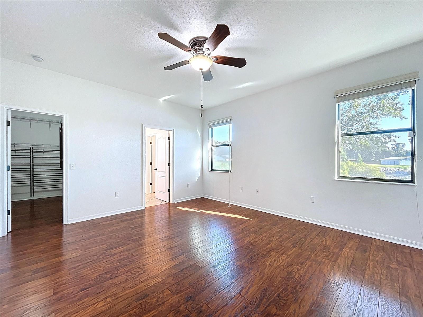 Image 12 of 41 For 4285 Meadowood Drive