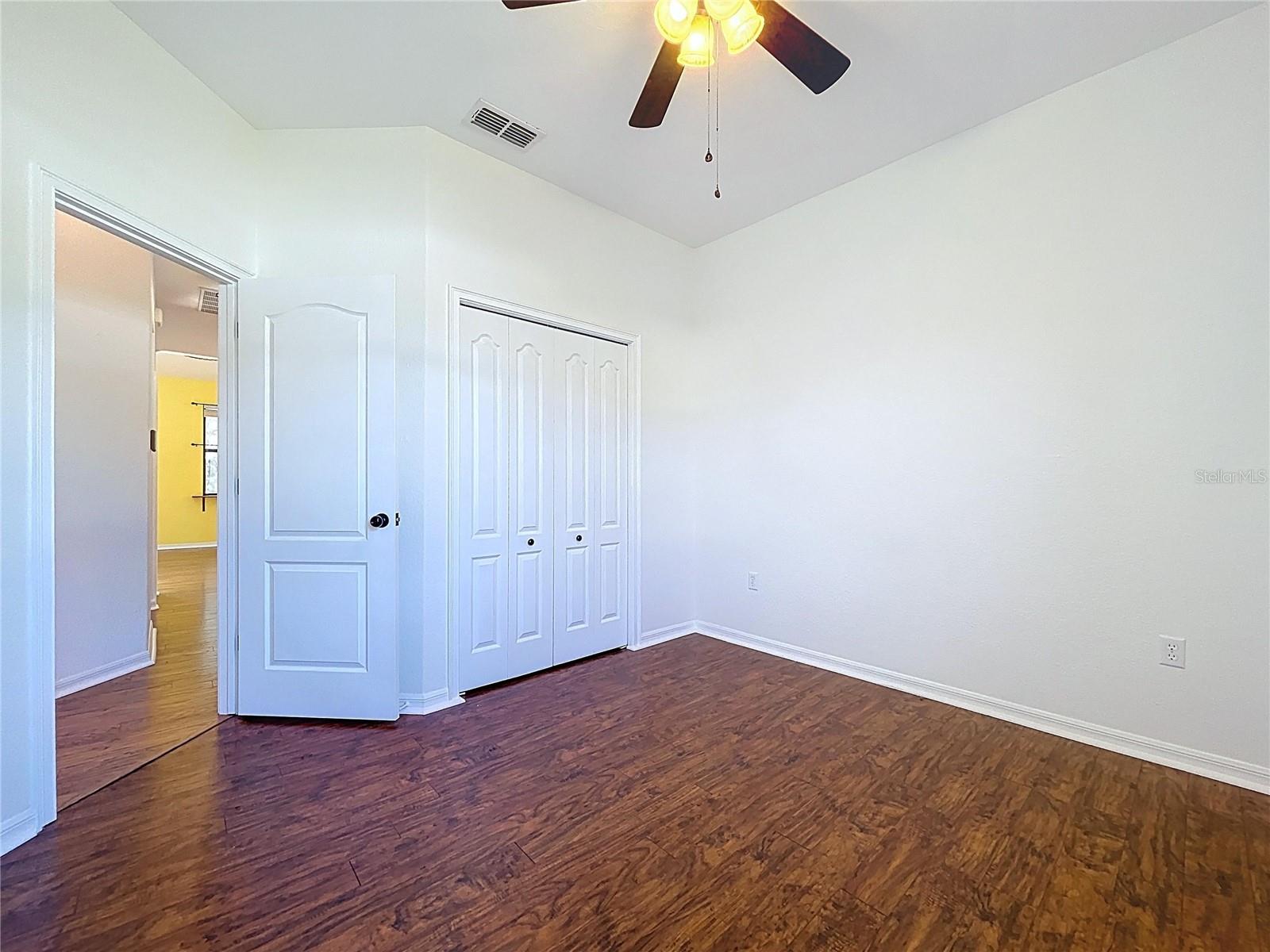Image 19 of 41 For 4285 Meadowood Drive