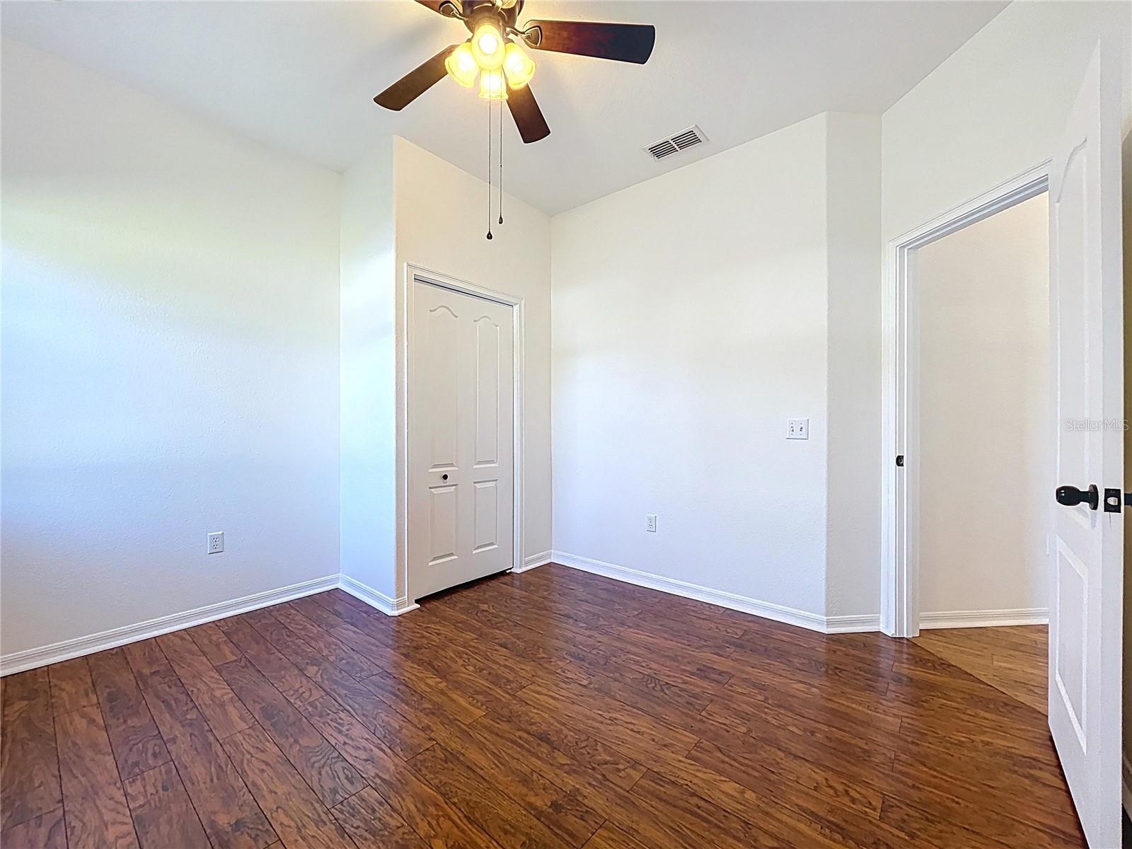Image 24 of 41 For 4285 Meadowood Drive