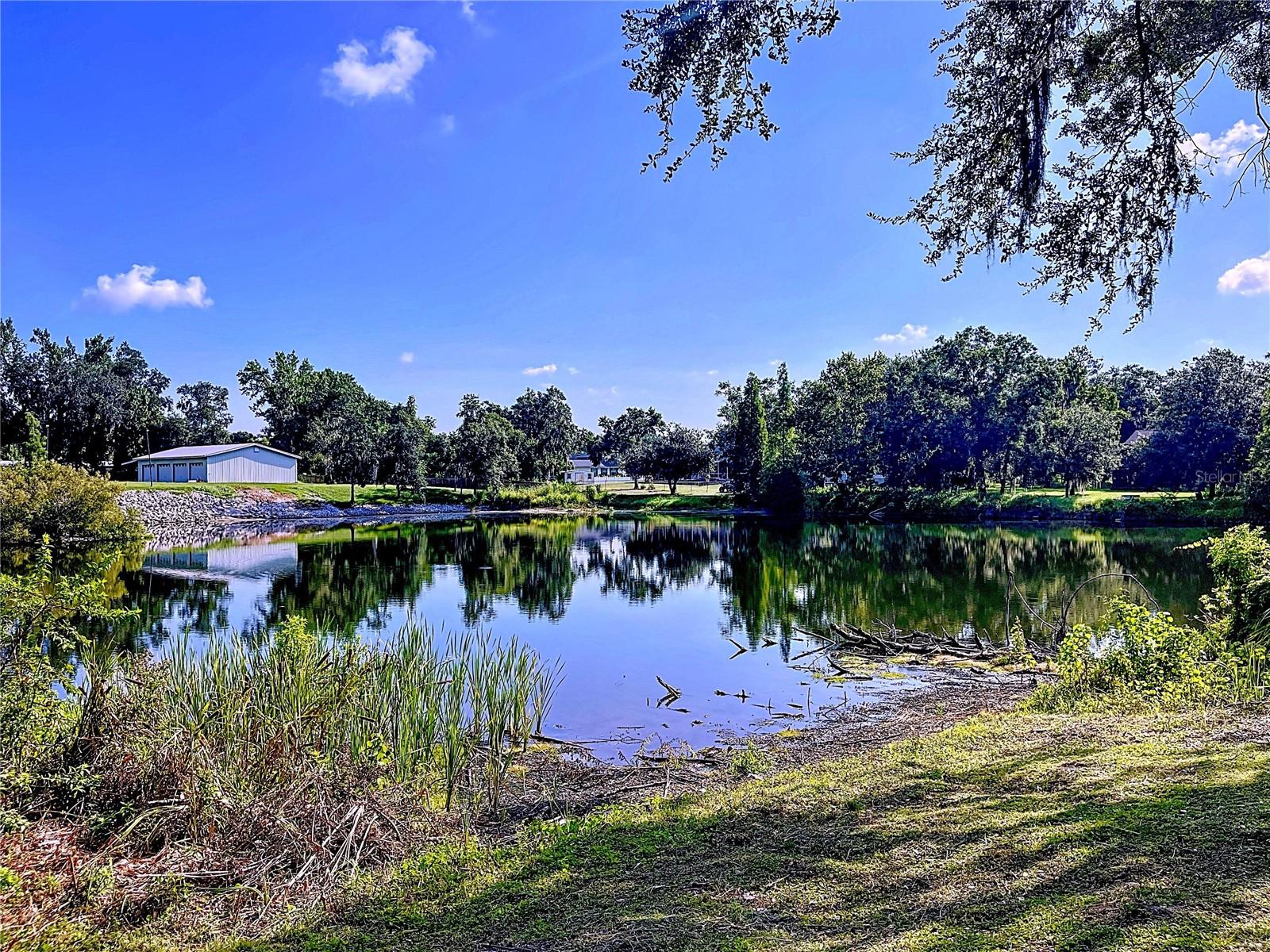 Image 33 of 41 For 4285 Meadowood Drive