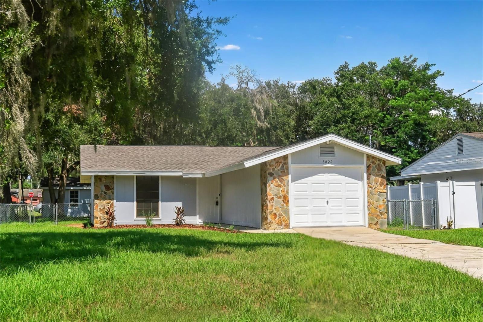 Details for 5022 5th Street, ZEPHYRHILLS, FL 33542