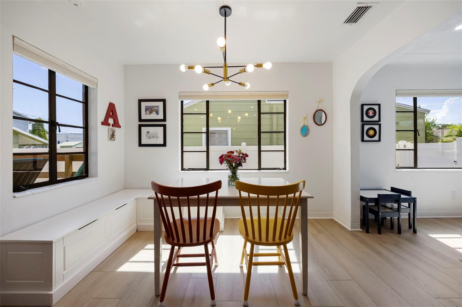 Image 11 of 56 For 2351 4th Avenue S