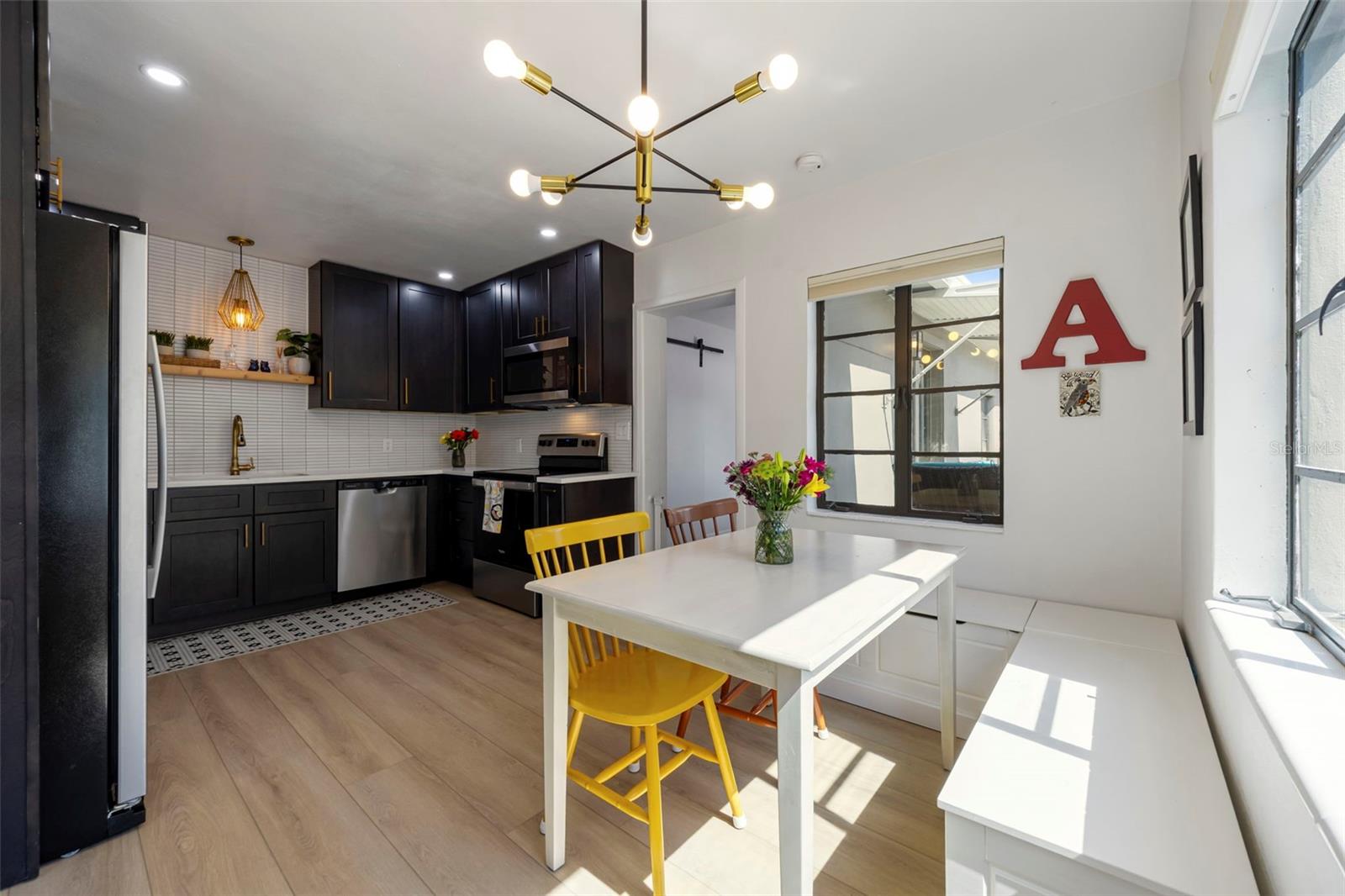 Image 9 of 56 For 2351 4th Avenue S