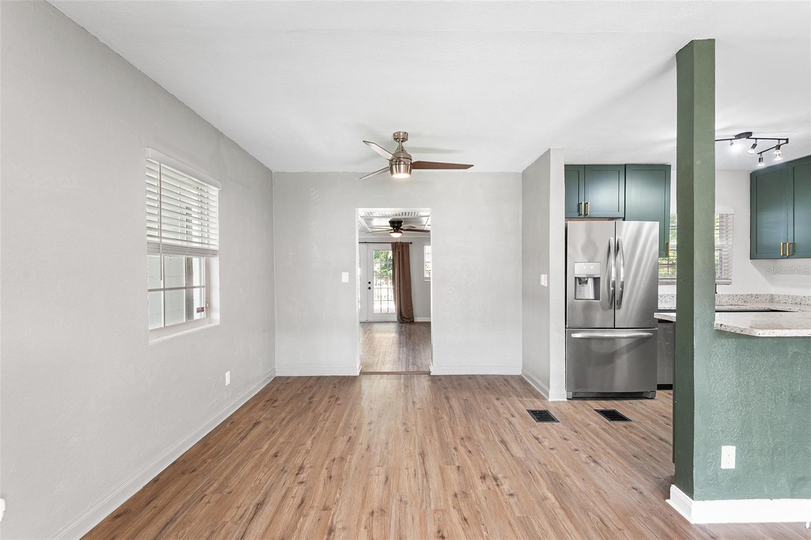 Image 12 of 35 For 3609 Cleveland Heights Boulevard