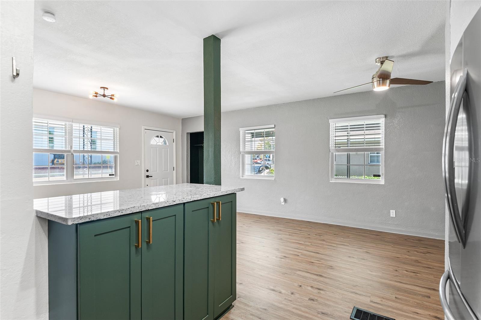 Image 19 of 35 For 3609 Cleveland Heights Boulevard