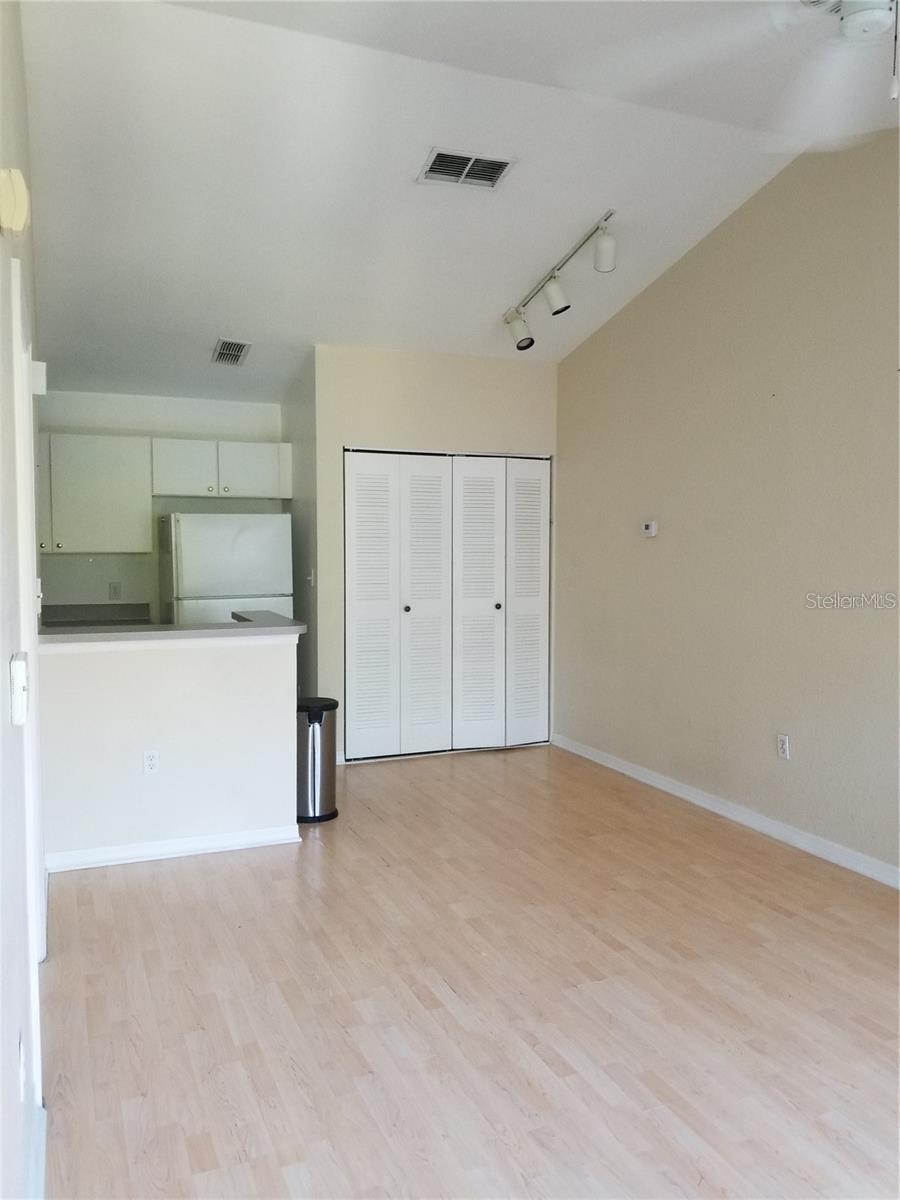 Image 16 of 16 For 10422 White Lake Court 10422