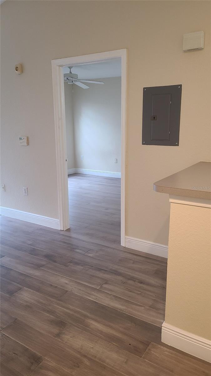 Image 5 of 16 For 10422 White Lake Court 10422