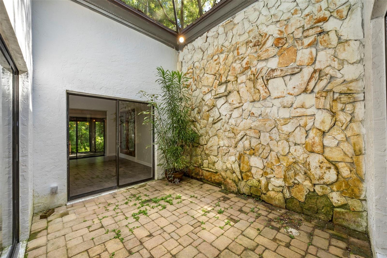 Image 10 of 54 For 5803 Myrtle Lane