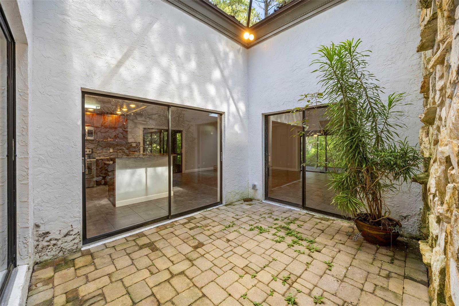 Image 11 of 54 For 5803 Myrtle Lane