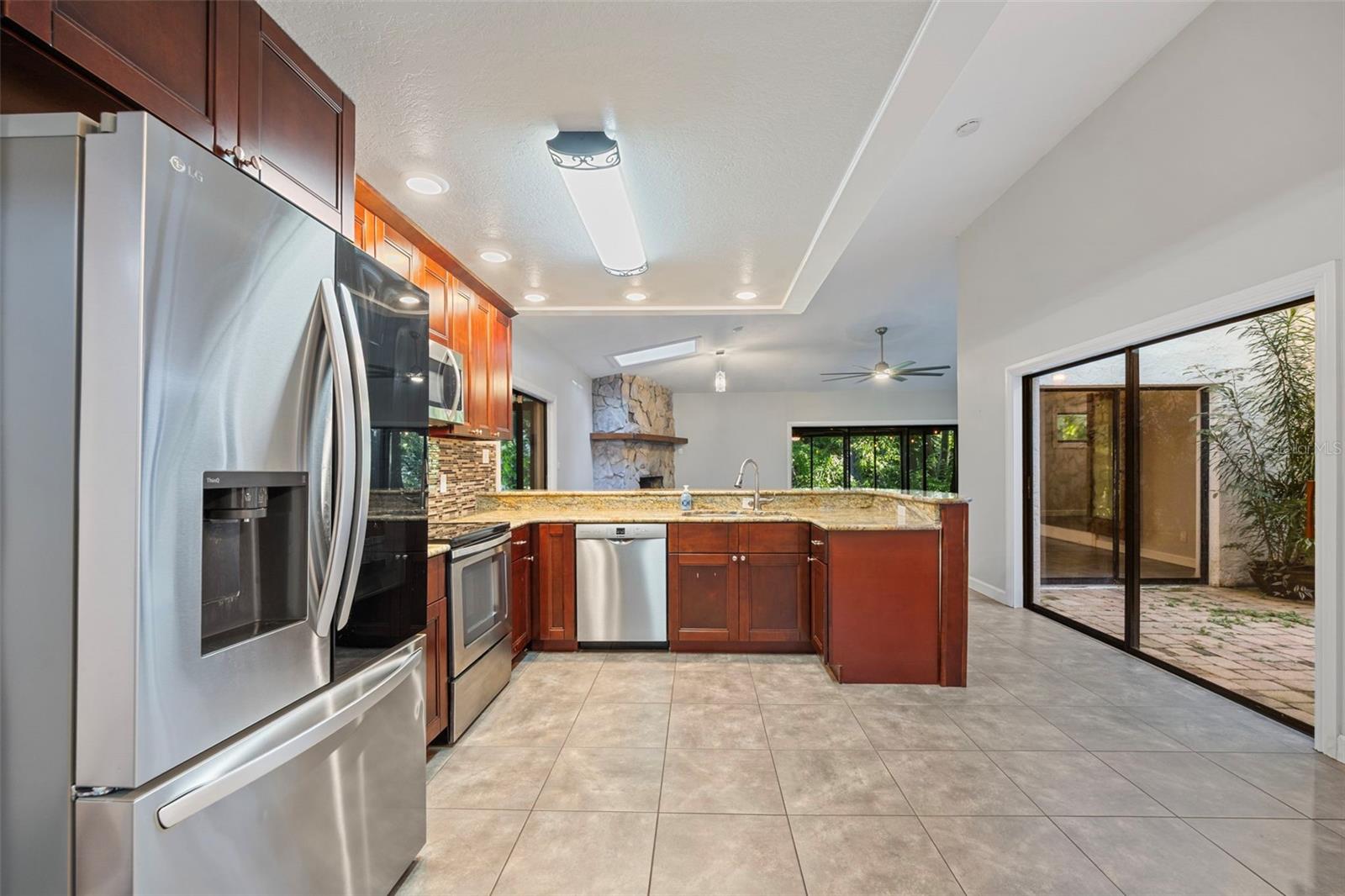 Image 15 of 54 For 5803 Myrtle Lane