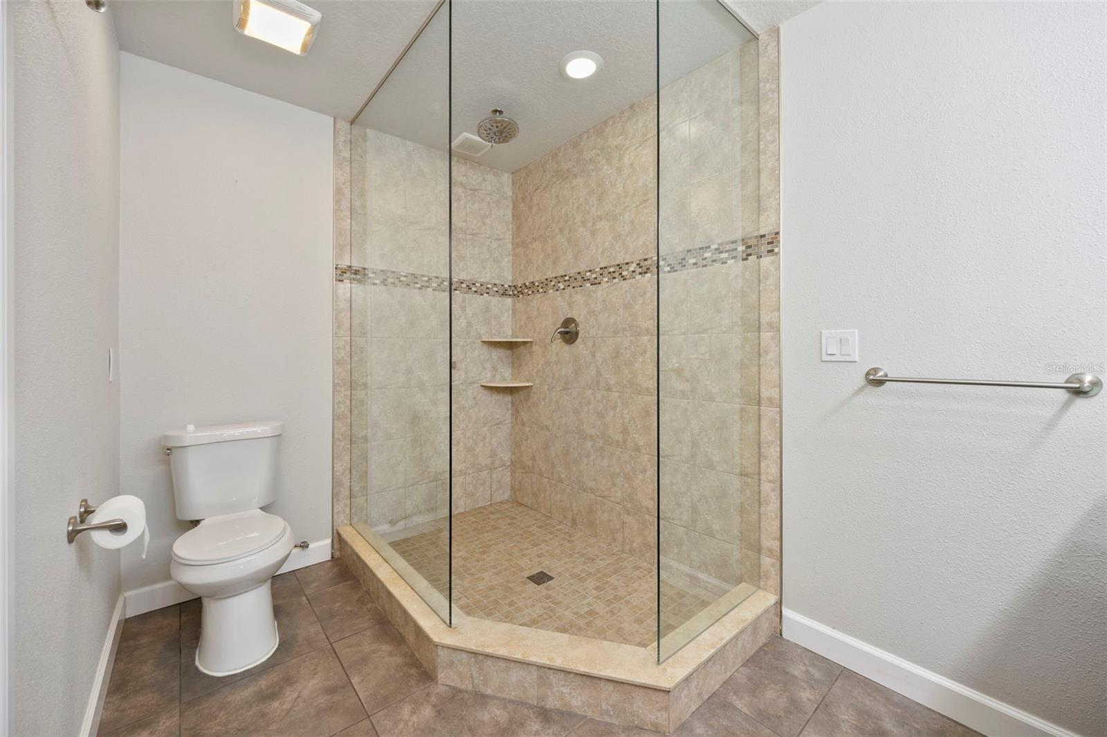 Image 32 of 54 For 5803 Myrtle Lane