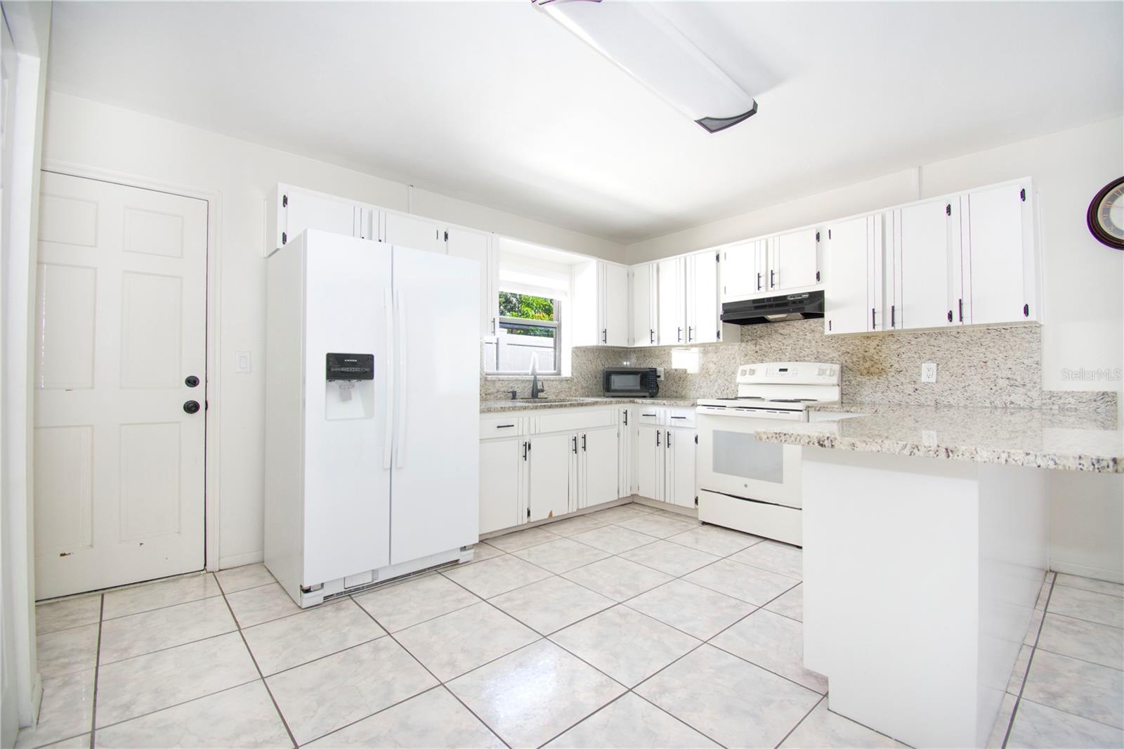 Image 9 of 25 For 2914 Frierson Avenue C
