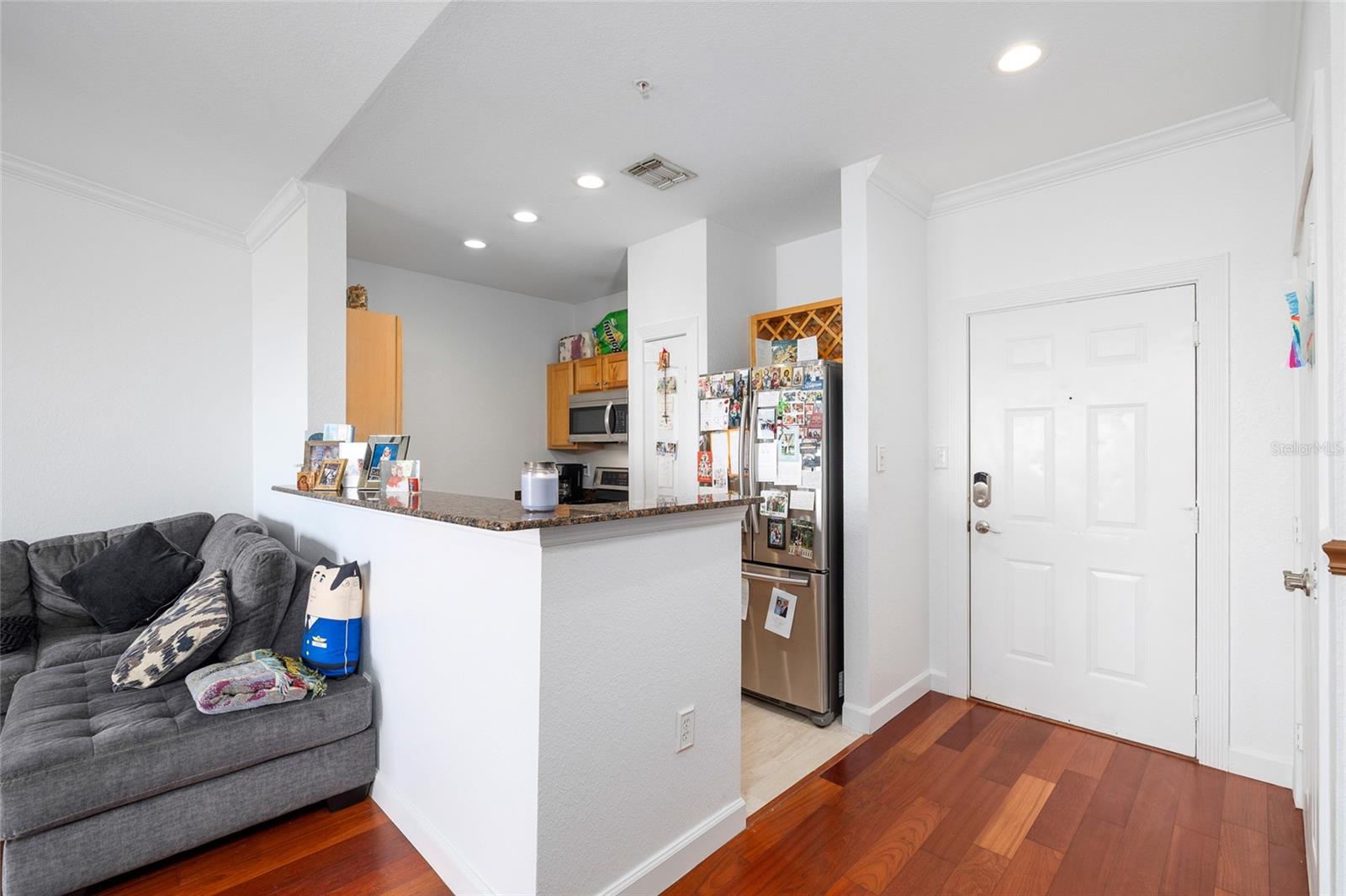 Image 8 of 27 For 5000 Culbreath Key Way 9316
