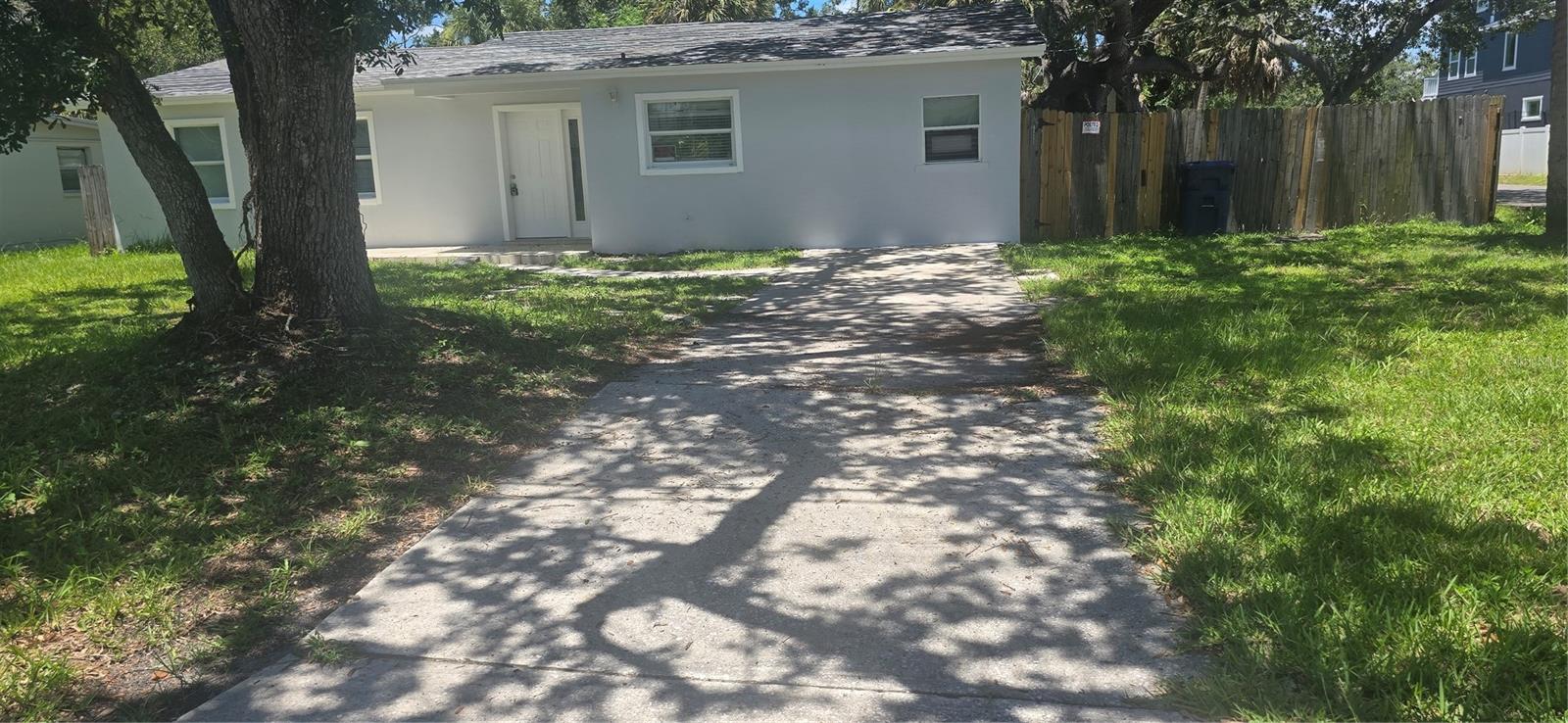Image 3 of 34 For 7301 West Shore Boulevard