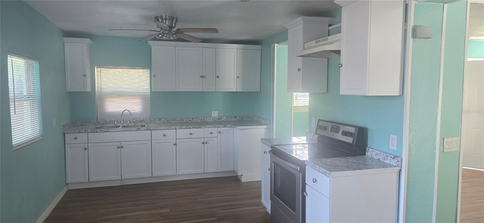 Image 9 of 34 For 7301 West Shore Boulevard
