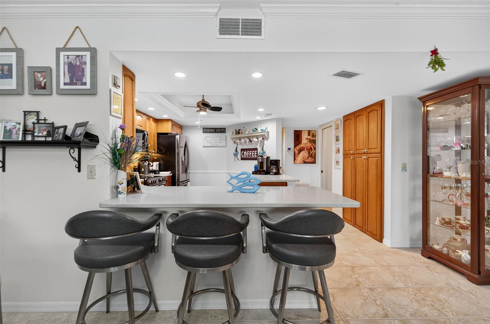 Image 16 of 51 For 9200 Park Boulevard 205