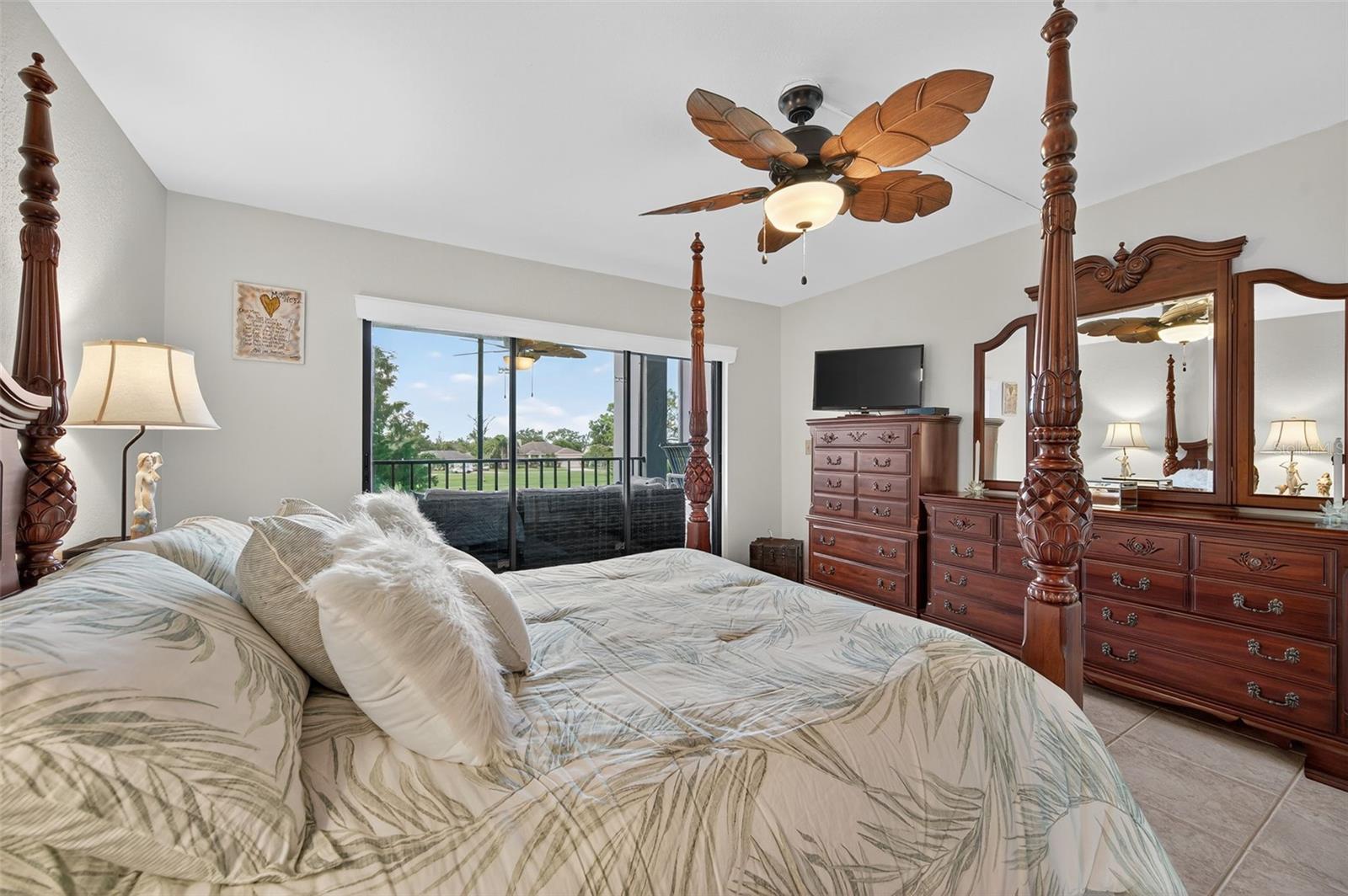 Image 20 of 51 For 9200 Park Boulevard 205