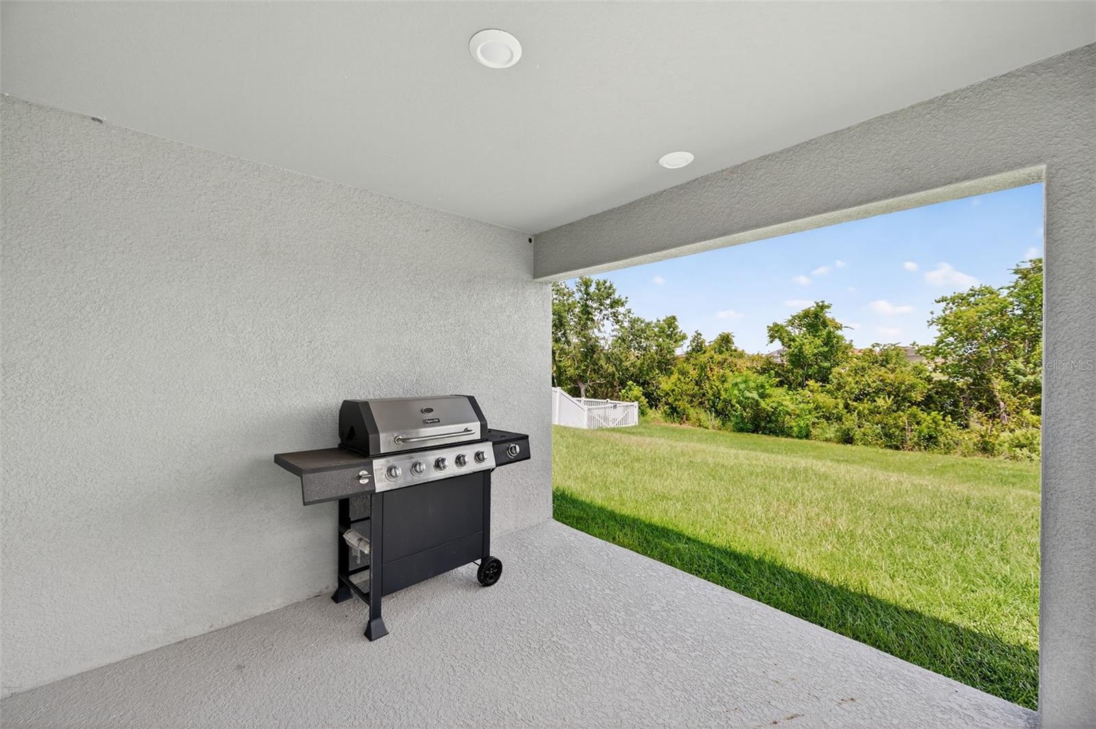 Image 38 of 55 For 12350 Terrace Bluff Street