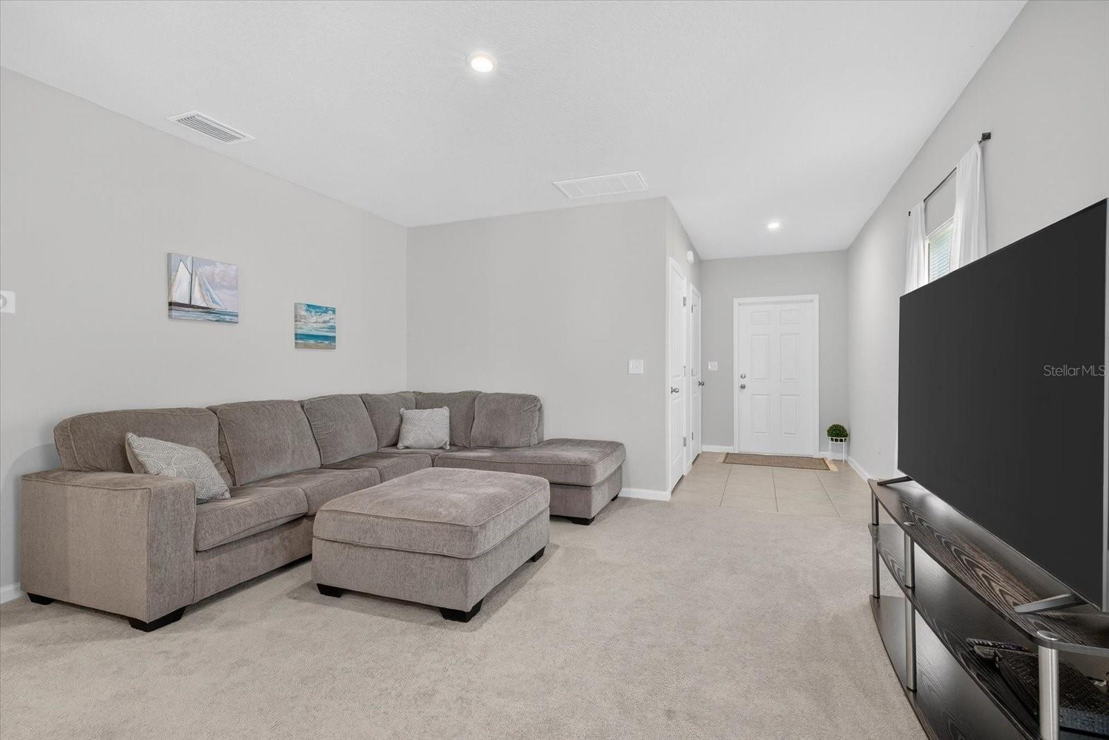 Image 14 of 37 For 35155 Jomar Avenue