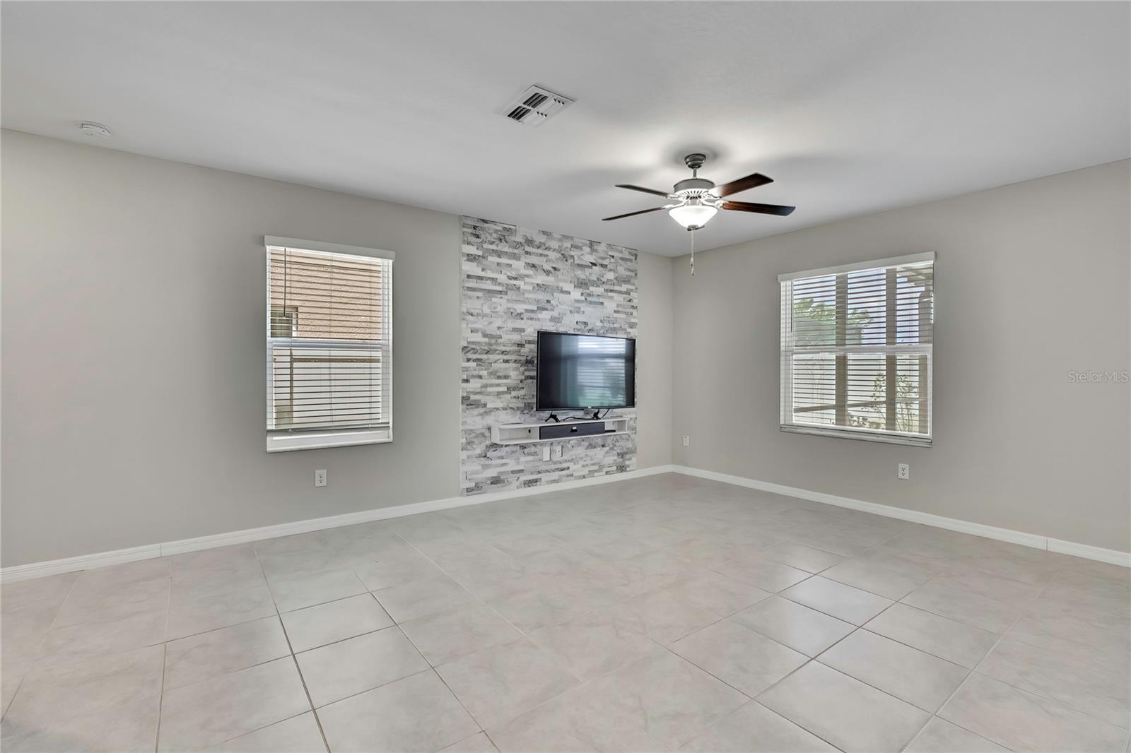 Image 9 of 53 For 17901 Cloudless Bliss Drive