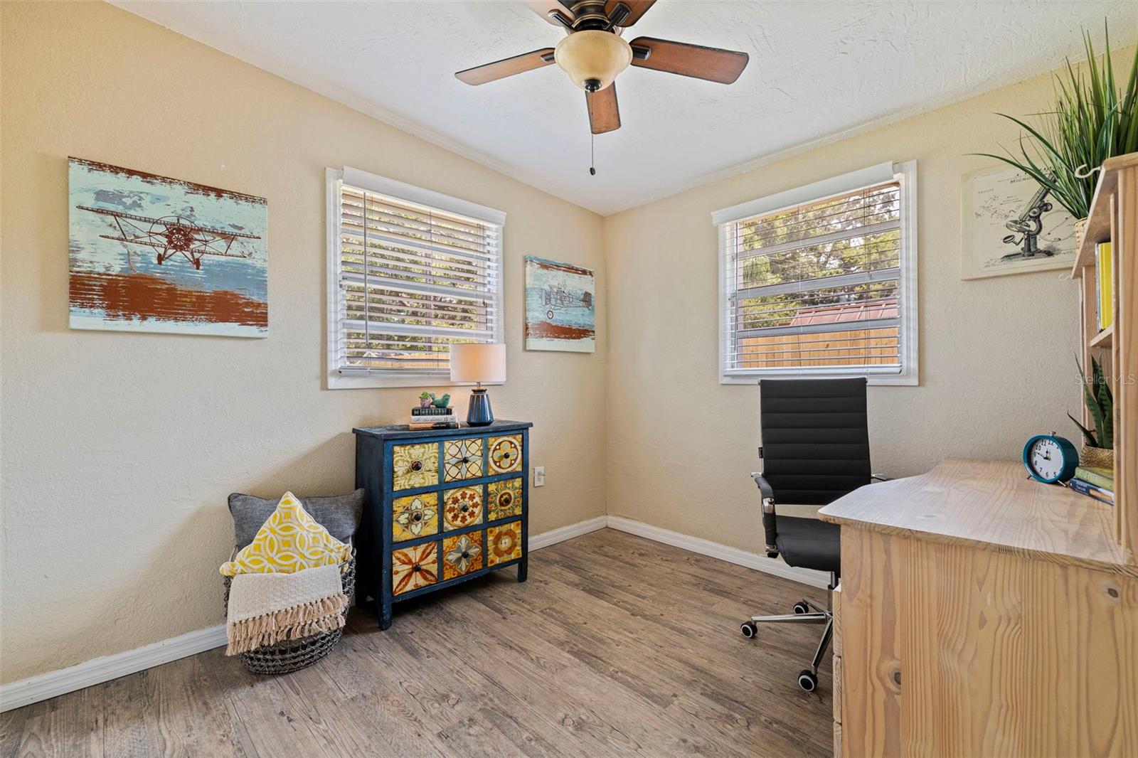 Image 21 of 38 For 9297 84th Street