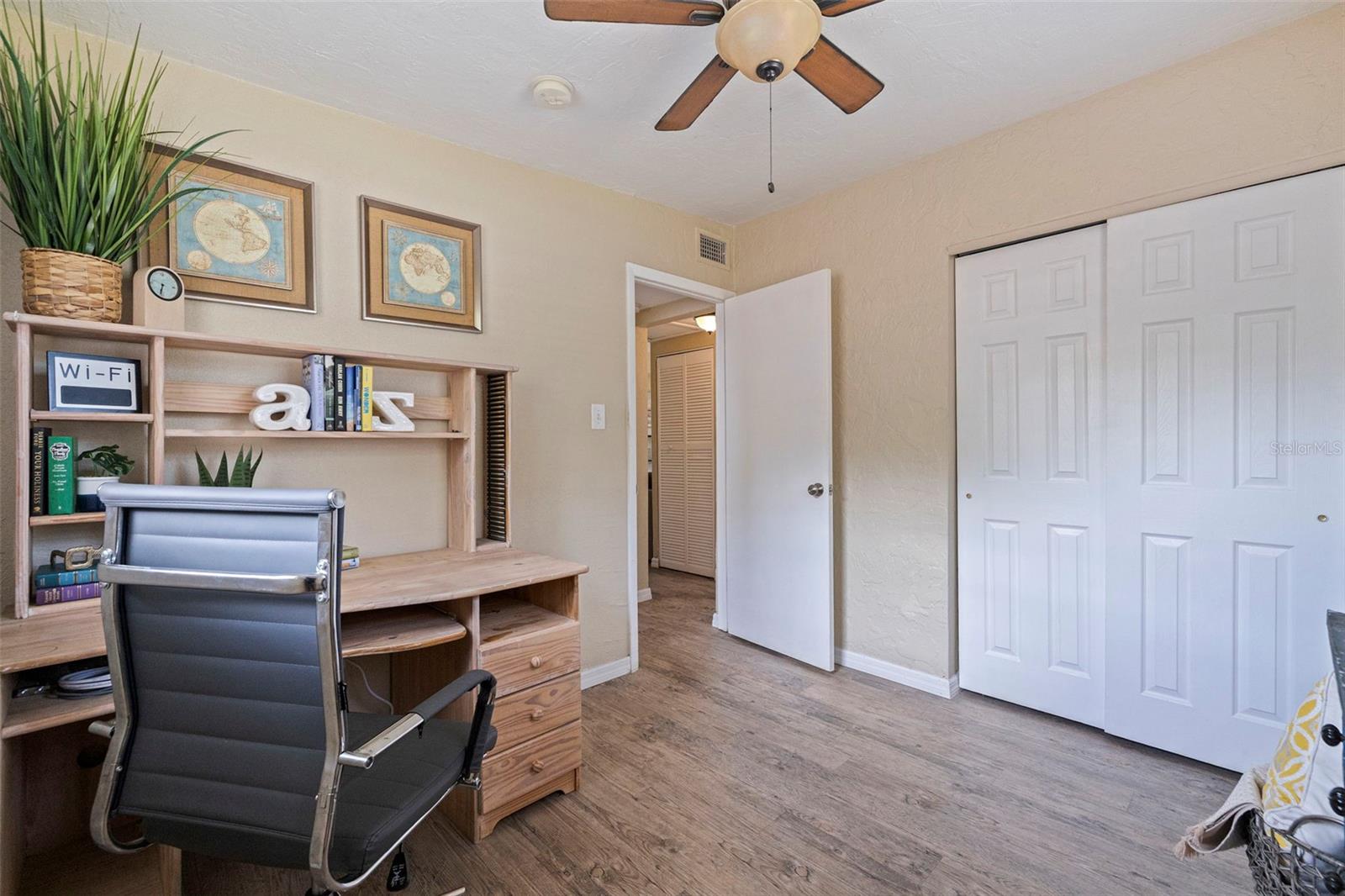 Image 22 of 38 For 9297 84th Street