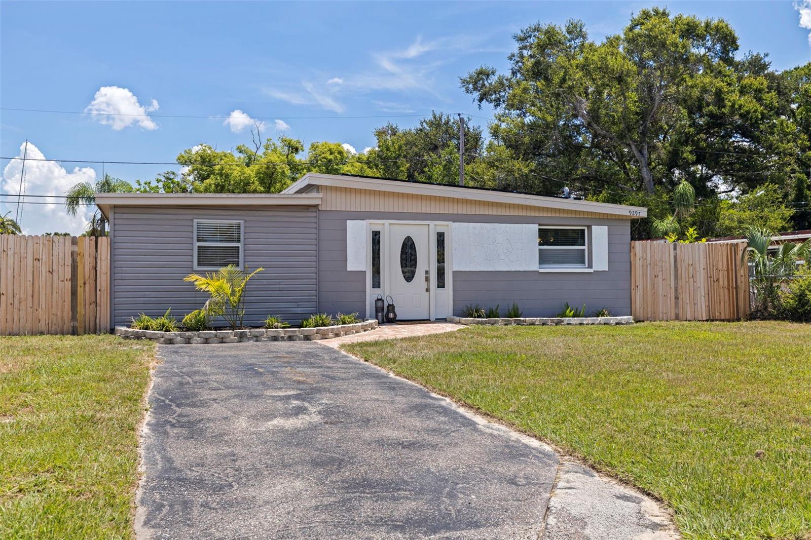 Image 32 of 38 For 9297 84th Street