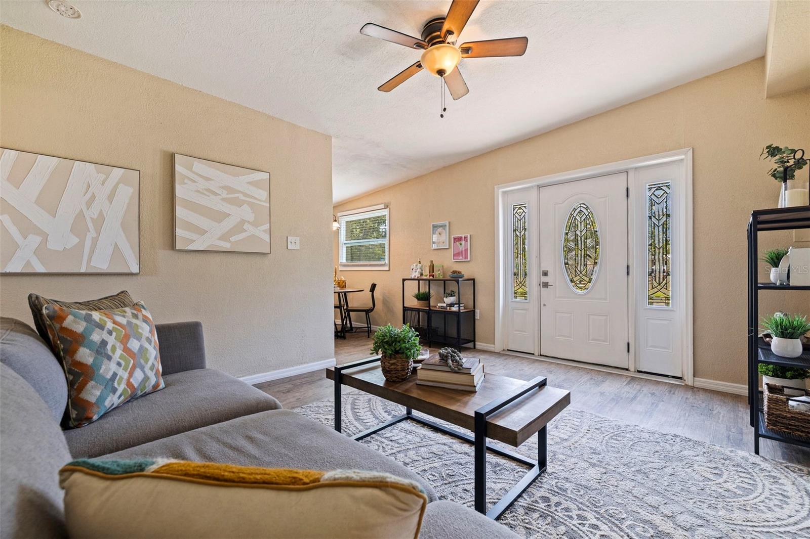Image 4 of 38 For 9297 84th Street