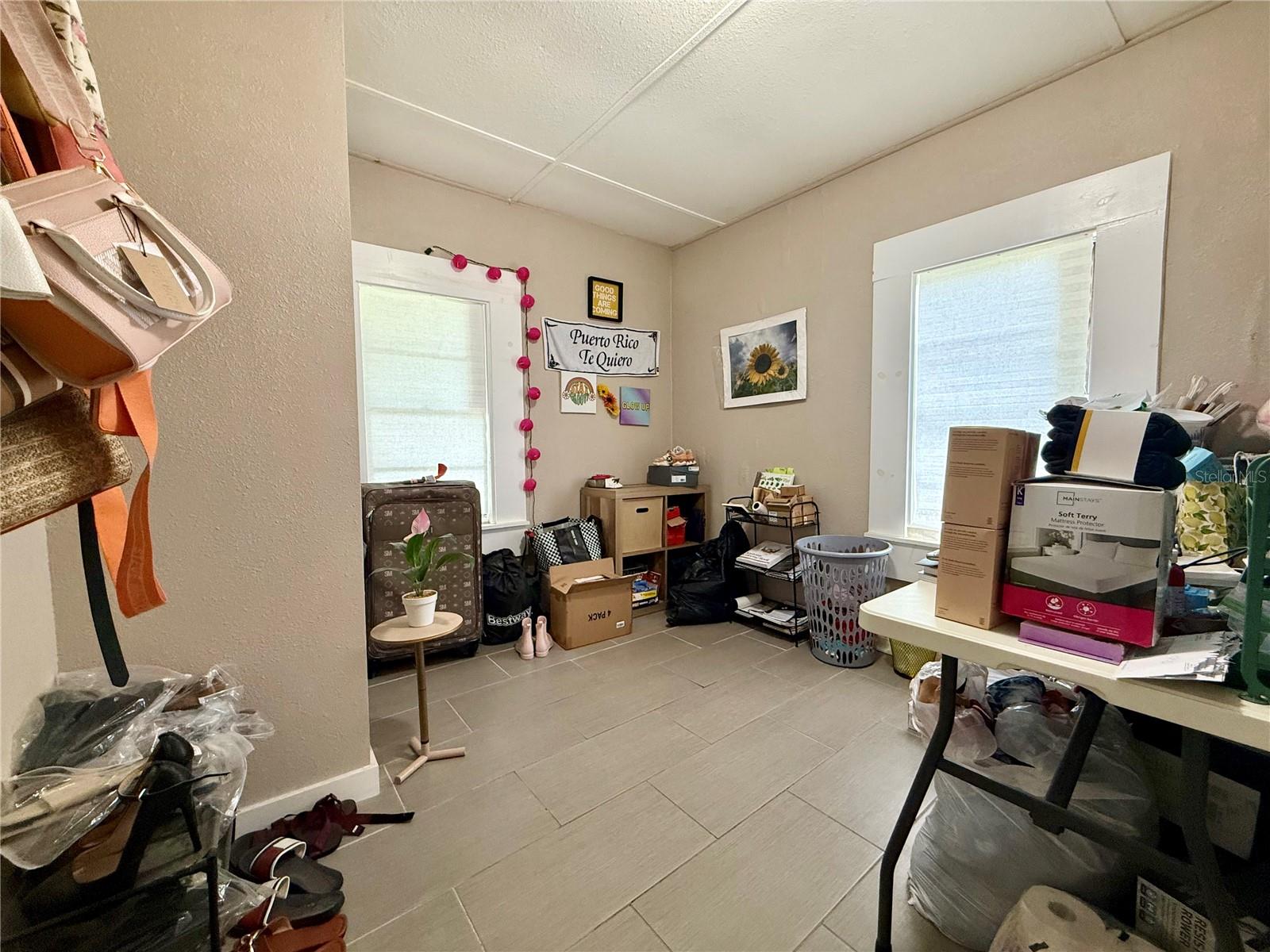 Image 13 of 17 For 3612 Henry Avenue